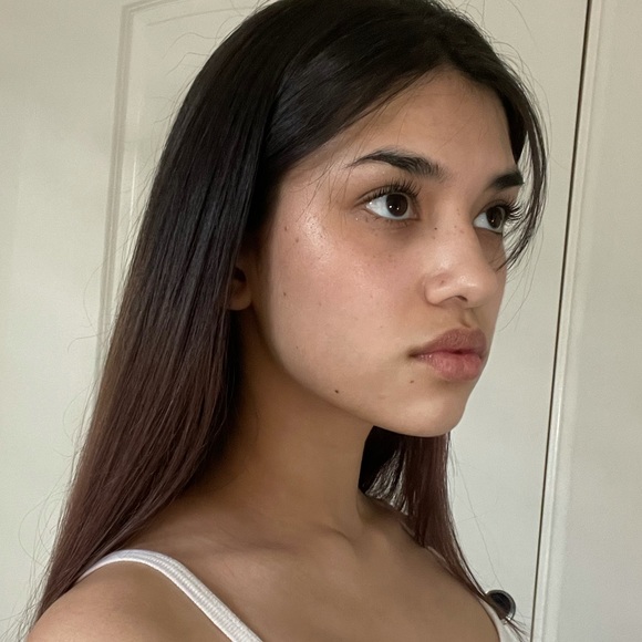 Meet your Posher, Kalani - Picture 2 of 3